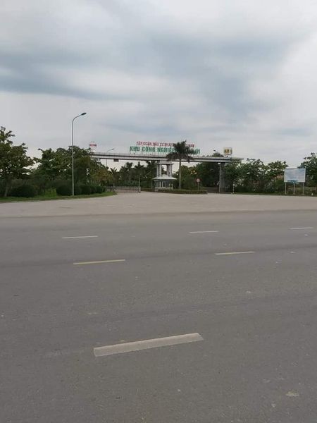 Bán nhanh lô đất ngay cổng chào khu công nghiệp Quế Võ 3