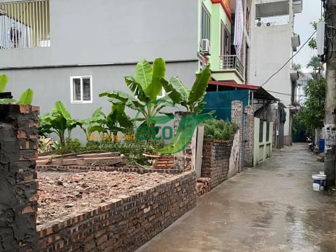 Bán đất Giang Biên, Long Biên, diện tích 105m2, mặt tiền 5m, ngõ thông thoáng, ô tô đỗ cửa
