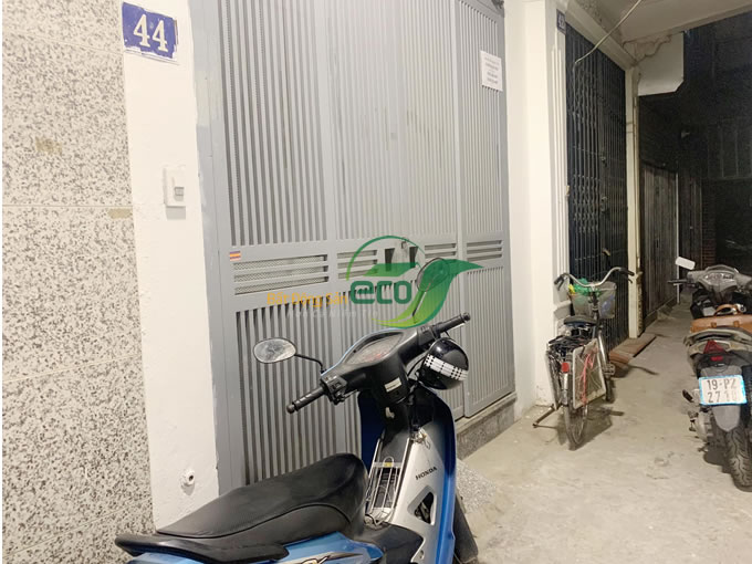 Nhà mới xây, ngõ rộng, ô tô tránh nhau, ngay gần Đại học KHXH & NV, diện tích 26m2, 5 tầng, 3.8 tỷ