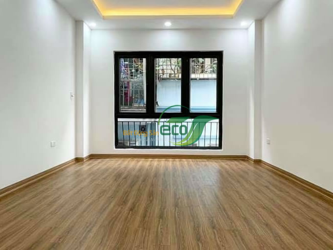 Nhà đẹp tại Bùi Xương Trạch, Thanh Xuân, ngõ thông, SH quay đầu, Nội thất đỉnh cao, diện tích 30m2, t tầng, giá chào 3.5 tỷ