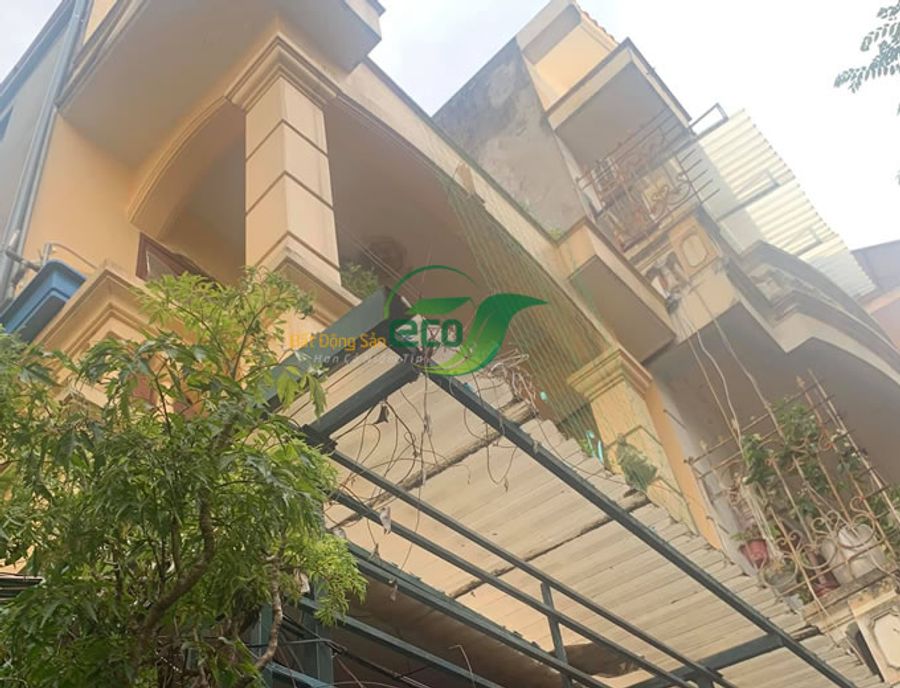 Bán nhà riêng tại Vương Thừa Vũ, diện tích 39m2, 3 tầng, mặt tiền 4m, giá chào 3.75 tỷ