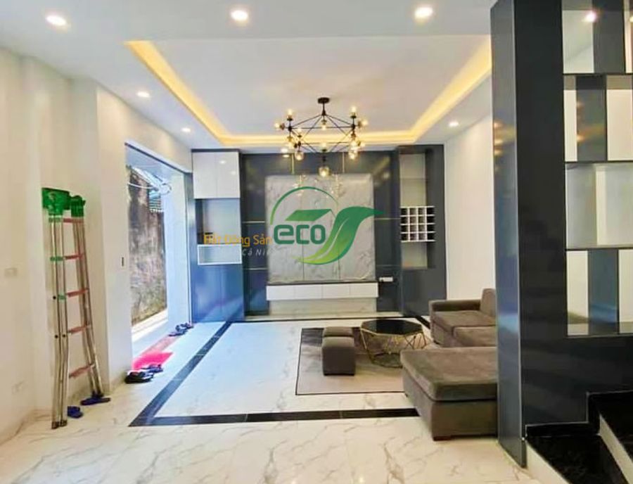Bán nhà mới xây tại Khương Trung, ngõ rộng thoáng, cách phố 30m, giá chào 4.5 tỷ