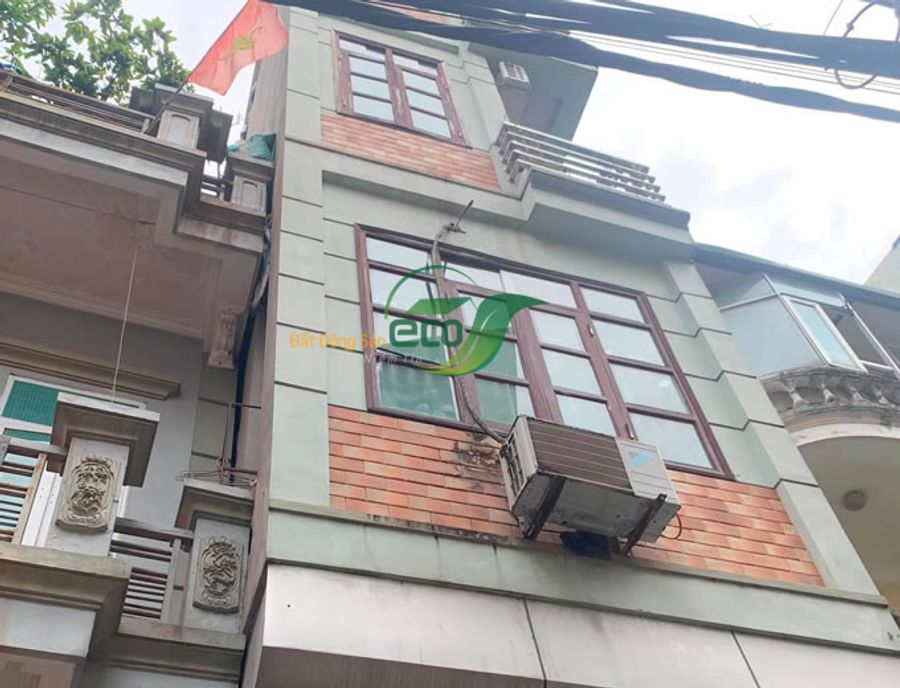 Bán nhà riêng tại Khương Trung, ngõ rộng, ô tô đỗ cửa, nhỉnh 6 tỷ