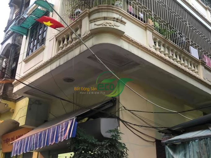 Bán nhà riêng ngay cạnh Royal City, mặt ngõ kinh doanh sầm uất, diện tích 37/50m2, 4 tầng, mặt tiền 4m, gia chào 8 tỷ