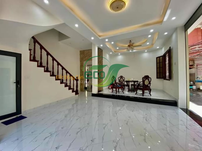Bán nhà lô góc phố Vũ Ngọc Phan, diện tích 68m2, 5 tầng, mặt tiền 6m, giá chào 13.x tỷ, (có thương lượng)