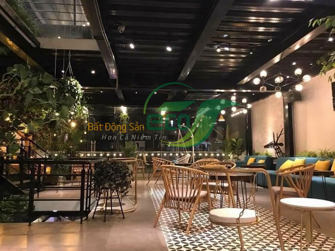 Bán nhà mặt phố quận Đống Đa - 150m2, mt 8.8m, giá chào 40.x tỷ, (có thương lượng)