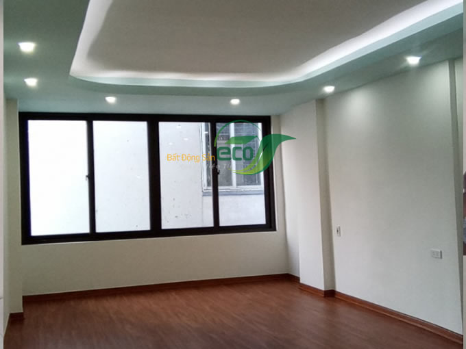 Bán nhà 5 tầng Quan Nhân ngõ 145