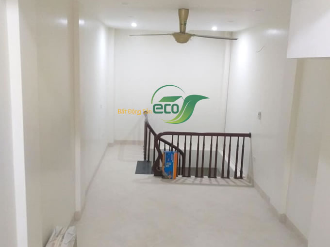 Bán nhà 6 tầng Bùi Xương Trạch ngõ 1