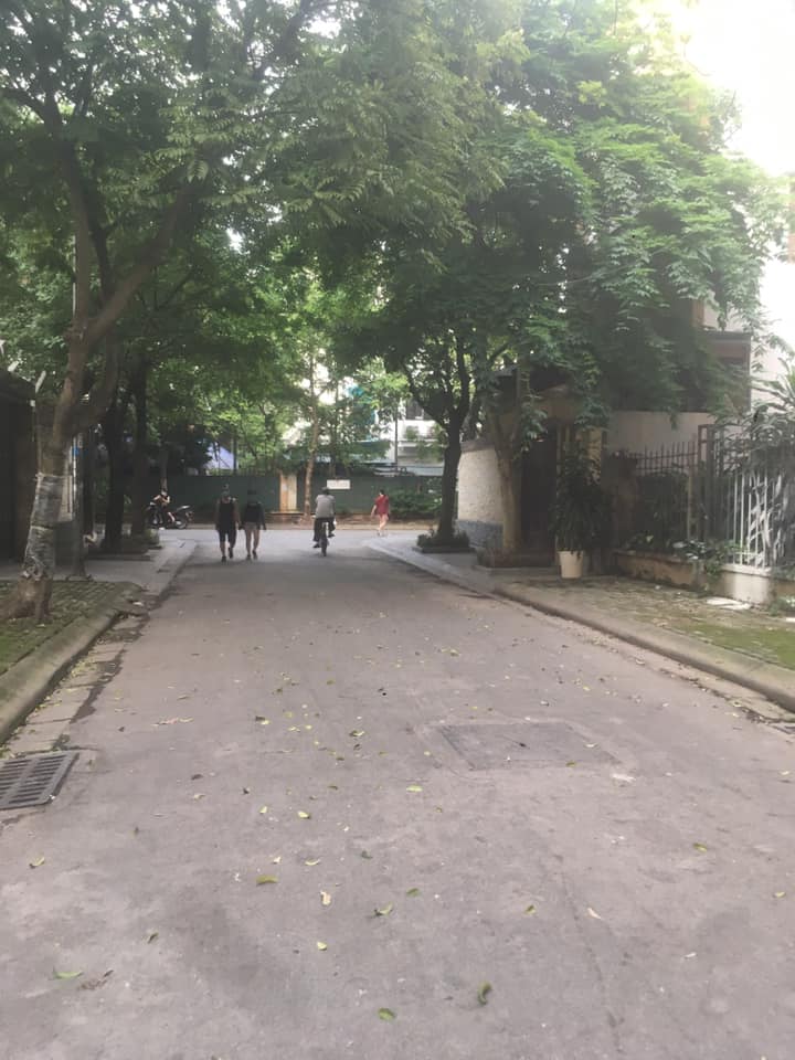 BÁN ĐẤT DOÃN KẾ THIỆN , DIỆN TÍCH 70M, MẶT TIỀN 5M, ĐƯỜNG 5M, VỈA HÈ 1.5M, GIÁ 6.5 TỶ 