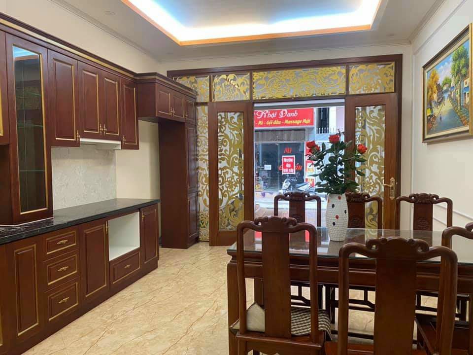 BÁN NHÀ Lạc Long Quân dt 58m2 7 tg mặt tiền 3.8m giá 16 tỷ Cầu Giấy ĐẮC ĐỊA - SIÊU ĐẸP - CHỦ HỢP TÁC 7 TẦNG THANG MÁY - FULL NỘI THẤT CAO CẤP- KD VĂN PHÒNG ĐỈNH + Ô TÔ QUA NHÀ. 