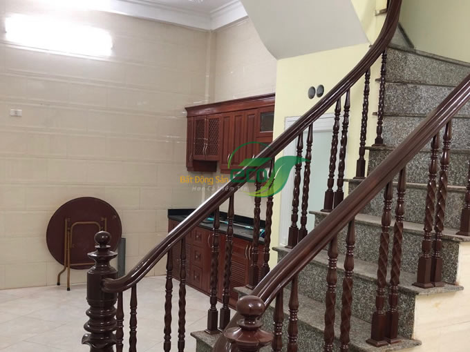 Bán nhà 3 tầng Quan Nhân ngõ 109