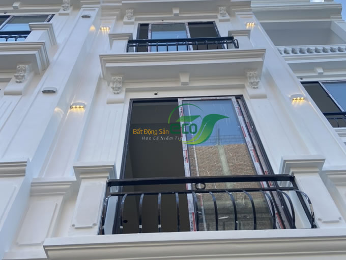 Bán nhà 5 tầng giá rẻ đường Trần Phú Hà Đông