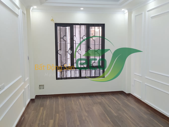 Bán nhà riêng Bùi Xương Trạch, diện tích 30m2, 5 tầng, mặt tiền 3.3m, giá chào 3.5 tỷ