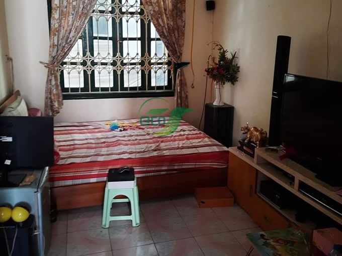 Bán nhà tại Cầu giấy diện tích 52m, số tầng 3, mặt tiền 4.2m, giá chào 11.6 tỷ