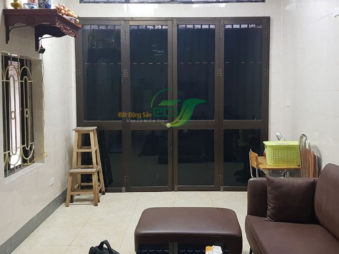 Bán nhà riêng tại Văn Hương Đống Đa diện tích 69m2, số tầng 3, mặt tiền 4.5m, giá chào 5.75 tỷ