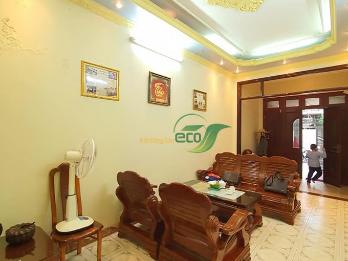 Bán nhà riêng tại Mai Dịch, Cầu Giấy diện tích 81m2, số tầng 4, mặt tiền 3m, giá chào 7.3 tỷ