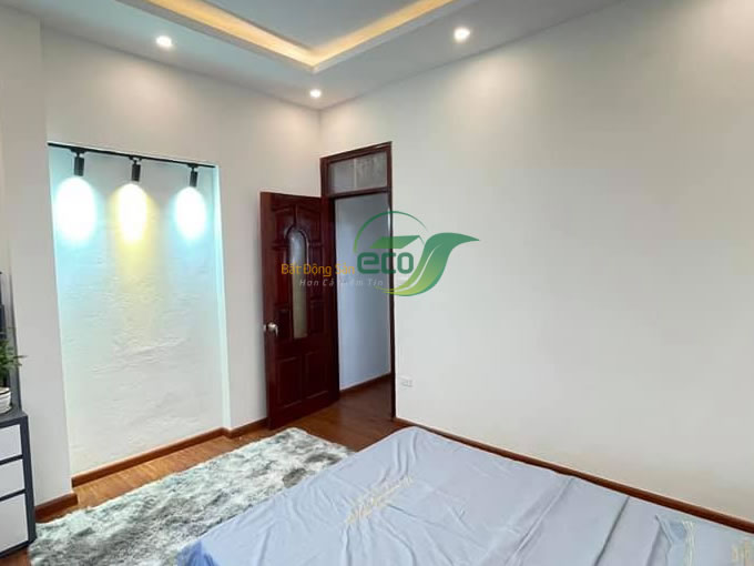 Bán nhà riêng tại Nguyễn Ngọc Vũ, Cầu Giấy diện tích 34/38m2, số tầng 4, mặt tiền 4m, giá chào 4.65 tỷ