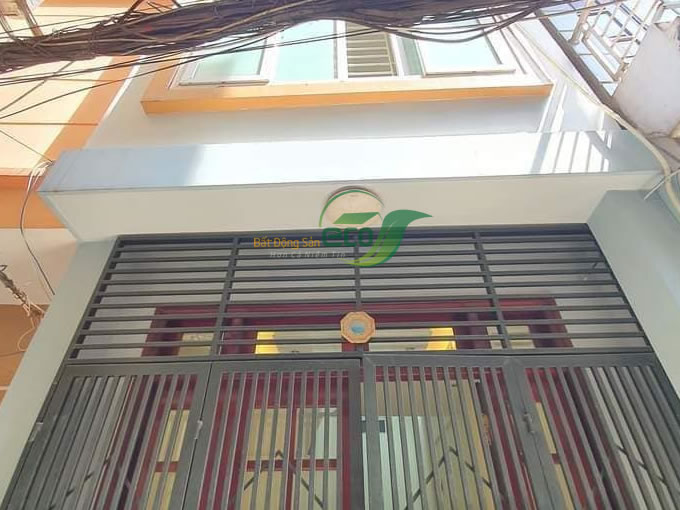 Bán nhà riêng tại Võ Chí Công, Cầu Giấy diện tích 31m2, số tầng 5, mặt tiền 3.1m, giá chào 3.5 tỷ