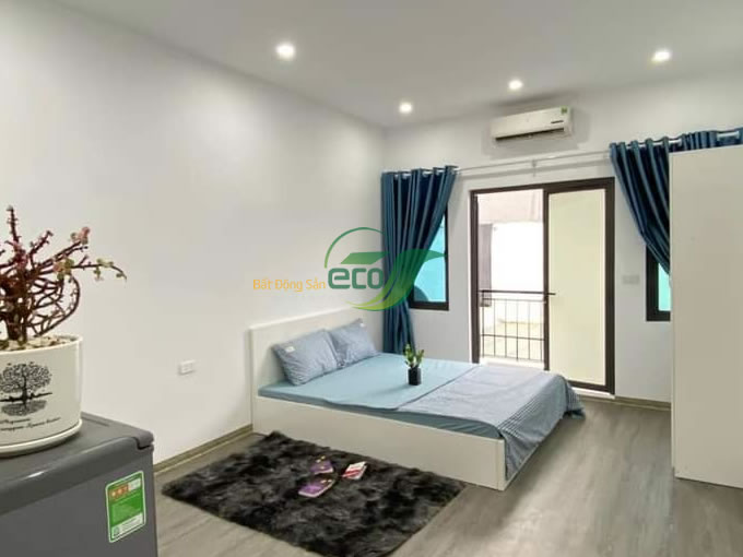 Bán nhà riêng tại Lạc Long Quân, Tây Hồ diện tích 55m2, số tầng 5, mặt tiền 3.8m, giá chào 7.35 tỷ