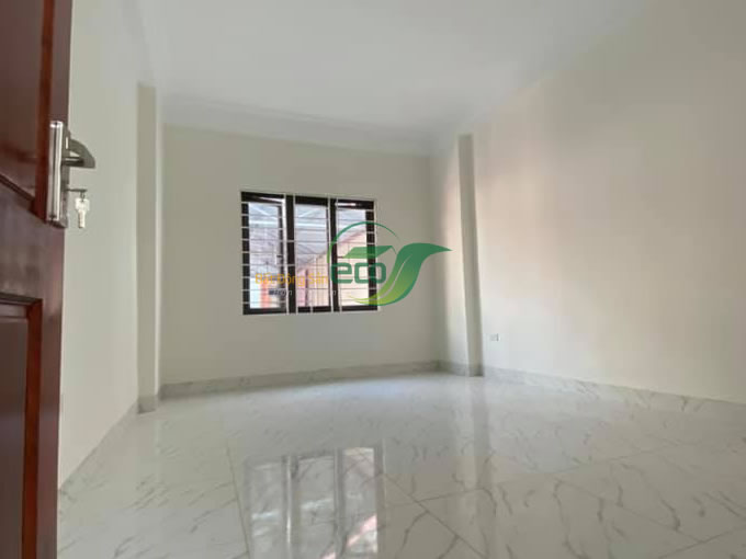 Bán nhà riêng tại Ngô Thị Sỹ, Hà Đông diện tích 37/40m2, số tầng 4, mặt tiền 3.3m, giá chào 3.8 tỷ