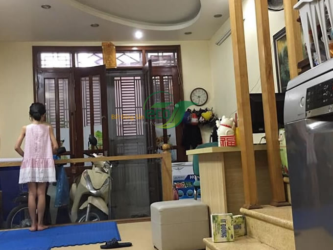 Bán nhà riêng tại Bùi Xương Trạch, Thanh Xuân diện tích 34m2, số tầng 6, mặt tiền 3.9m, giá chào 3.3 tỷ