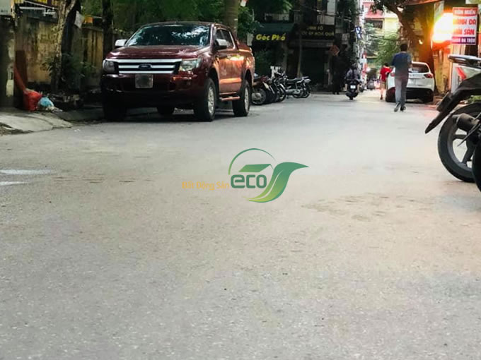 Bán nhà riêng tại Mai Dịch, Cầu Giấy diện tích 67m2, nhà cấp 4, mặt tiền 3.3m, giá chào 9.1 tỷ