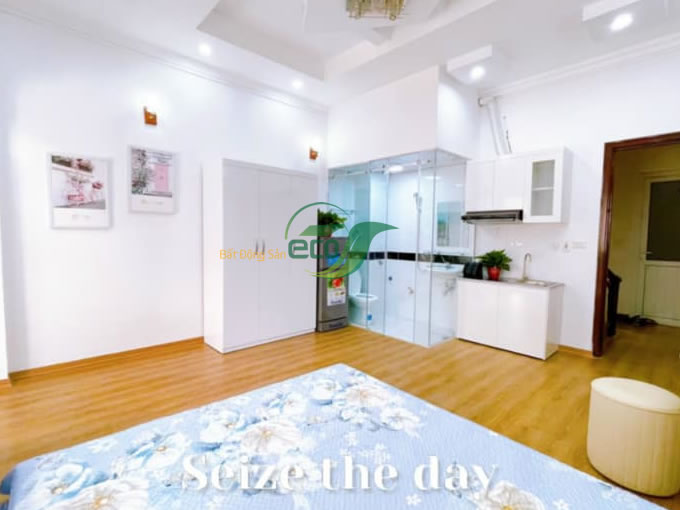 Bán nhà riêng tại Thái Hà, Đống Đa diện tích 61m2, số tầng 5, mặt tiền 4.5m, giá chào 7.25 tỷ