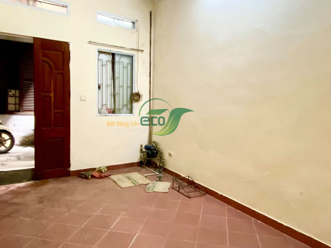 Bán nhà riêng tại Ngõ Văn Chương, Đống Đa diện tích 20m2, số tầng 2, mặt tiền 3.1m, giá chào 1.65 tỷ