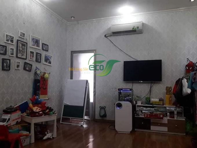 Bán nhà riêng tại Phạm Ngọc Thạch, Đống Đa diện tích 47m2, số tầng 3, mặt tiền 6m, giá chào 3.8 tỷ
