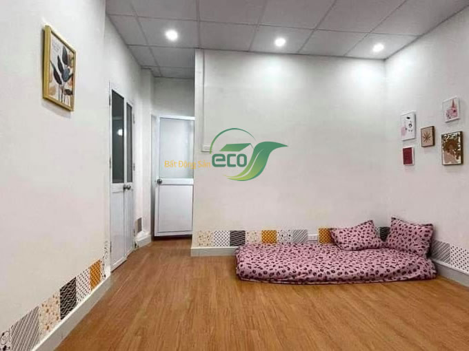 Bán nhà riêng tại Ngô Sĩ Liên, Đống Đa diện tích 21m2, số tầng 4, mặt tiền 5m, giá chào 2 tỷ