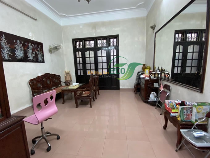 Bán nhà riêng tại Cầu Giấy diện tích 96m2, số tầng 4, mặt tiền 8m, giá chào 15.9 tỷ