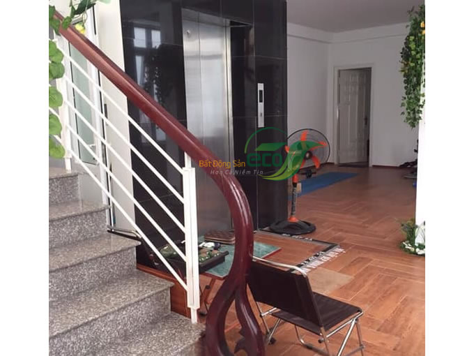 Bán nhà riêng tại Trần Duy Hưng, Cầu Giấy diện tích 47m2, số tầng 6, mặt tiền 12m, giá chào 13.9 tỷ