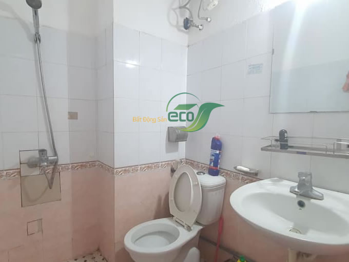 Bán nhà riêng tại Hào Nam, Đống Đa diện tích 23/27m2, số tầng 5, mặt tiền 4m, giá chào 3.65 tỷ