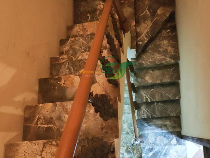 Bán nhà riêng tại Chợ Khâm Thiên, Đống Đa diện tích 28/30m2, số tầng 4, mặt tiền 3.4m, giá chào 2.85 tỷ