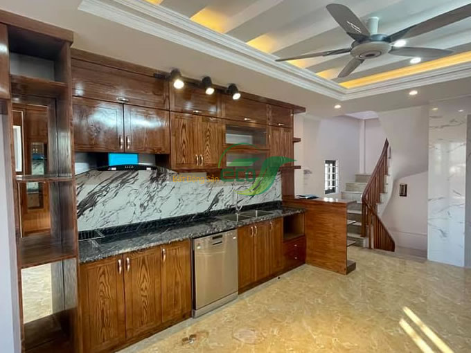 Bán nhà riêng tại Nguyễn Ngọc Nại, Thanh Xuân diện tích 40/45m2, số tầng 7, mặt tiền 4m, giá chào 9.8 tỷ