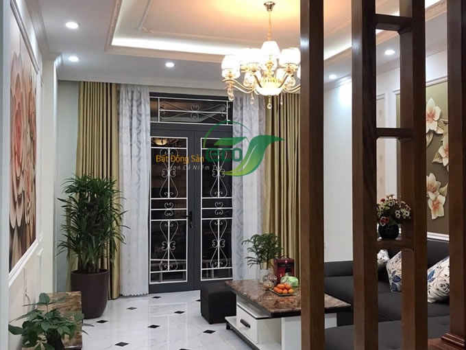 Bán nhà 5 tầng liền kề khu đất dịch vụ Vạn Phúc Hà Đông