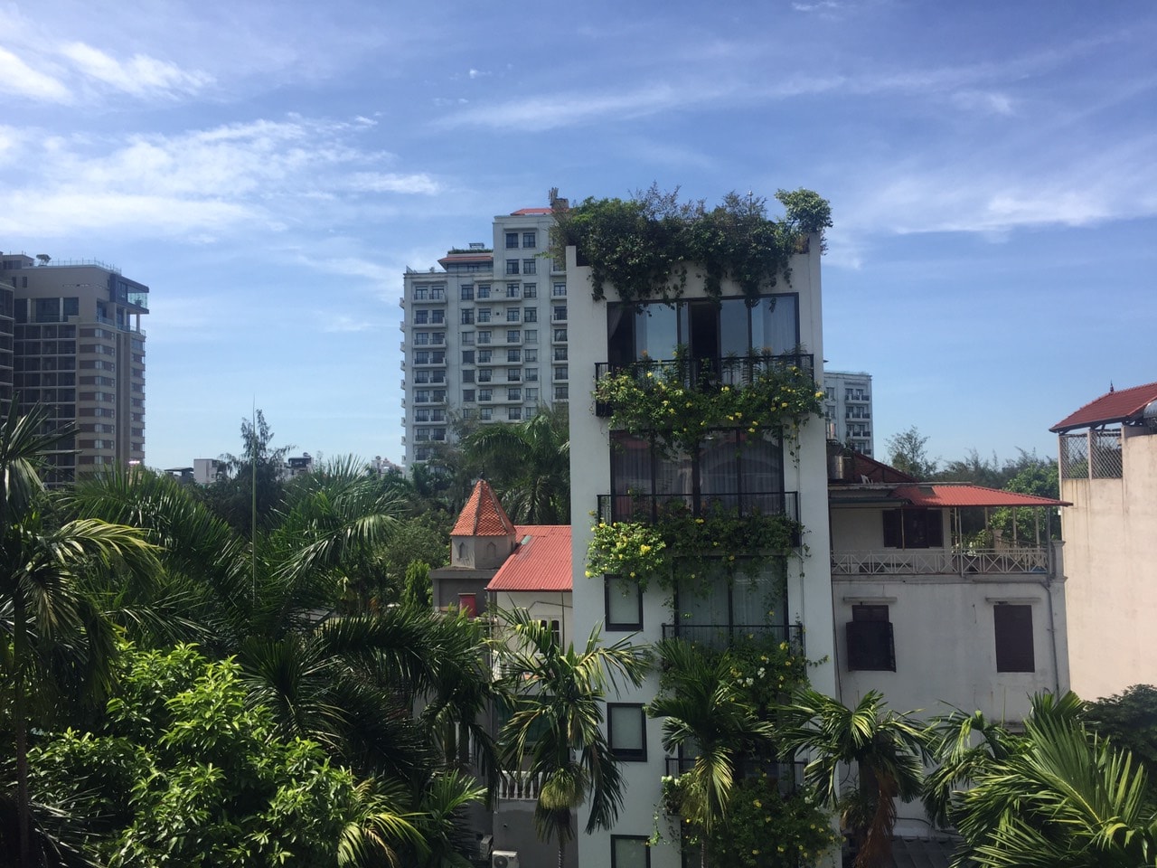 BÁN BIỆT THỰ TẠI TÂY HỒ, MẶT TIỀN KHỦNG, PHONG CÁCH ĐẠI GIA , DT 145M2, GIÁ 36 TỶ  