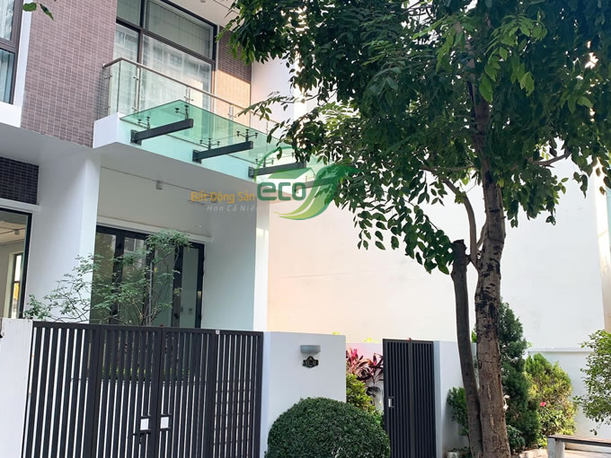 CHÍNH CHỦ CẦN BÁN BIỆT THỰ ĐẲNG CẤP THƯỢNG LƯU , LÔ GÓC NGUYỄN TUÂN, DT 225M2, GIÁ 43 TỶ 