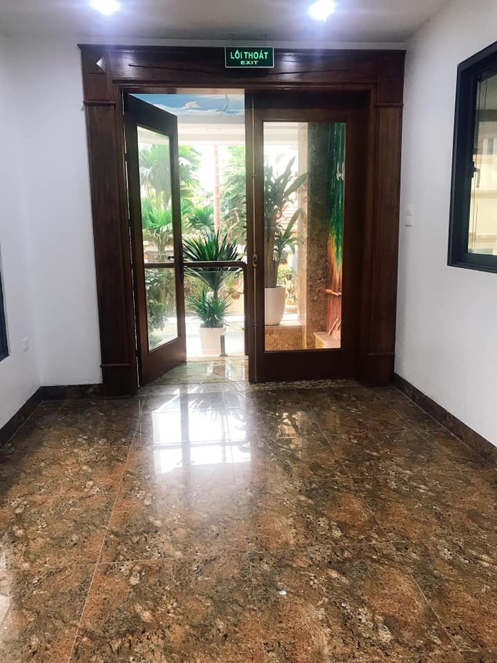 CC CẦN BÁN GẤP TÒA NHÀ TÂY HỒ, Ô TÔ RA VÀO, DT 123M2, MT 9M, GIÁ 36 TỶ