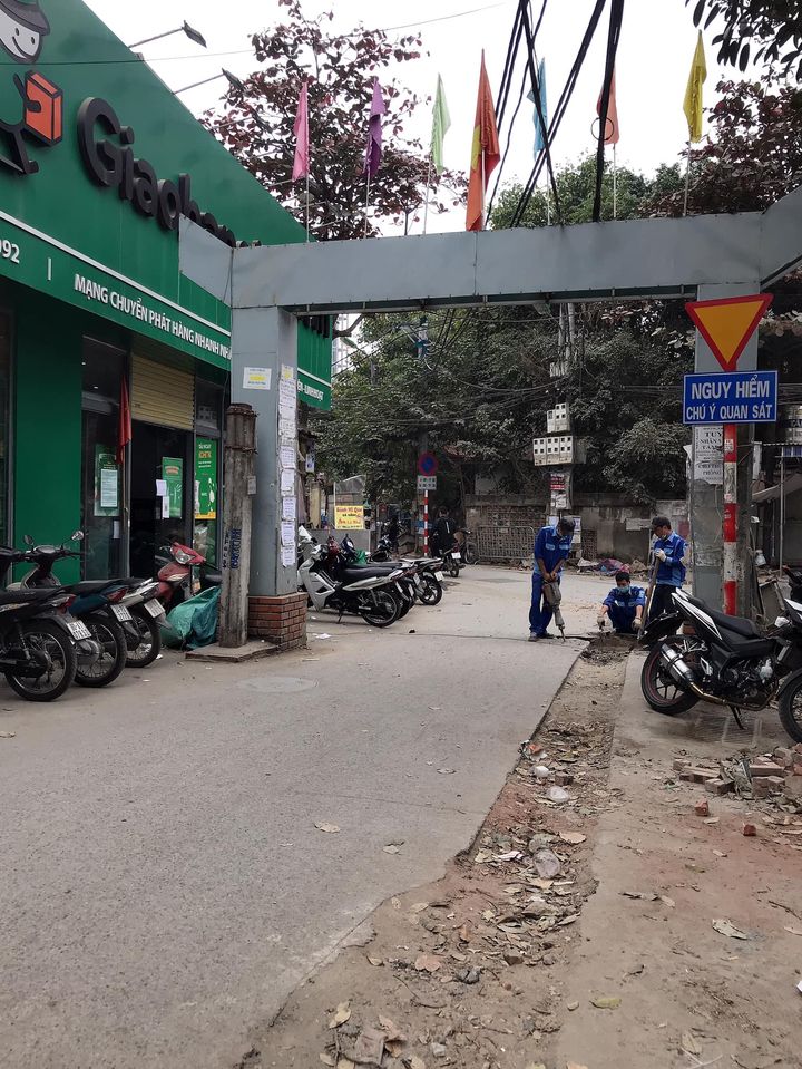 BÁN NHÀ MẶT PHỐ MỄ TRÌ THƯỢNG, KINH DOANH, Ô TÔ TRÁNH, DT 125M2, GIÁ 20.3 TỶ