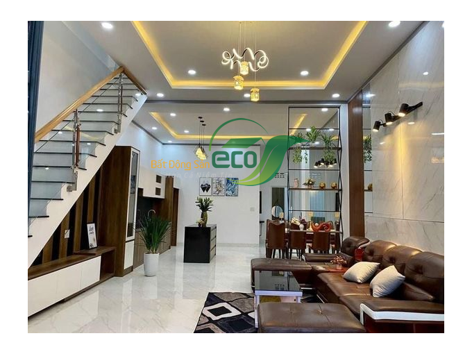 Bán nhà riêng tại Tạ Quang Bửu diện tích 36m2, số tầng 6, giá chào 4,8 tỷ
