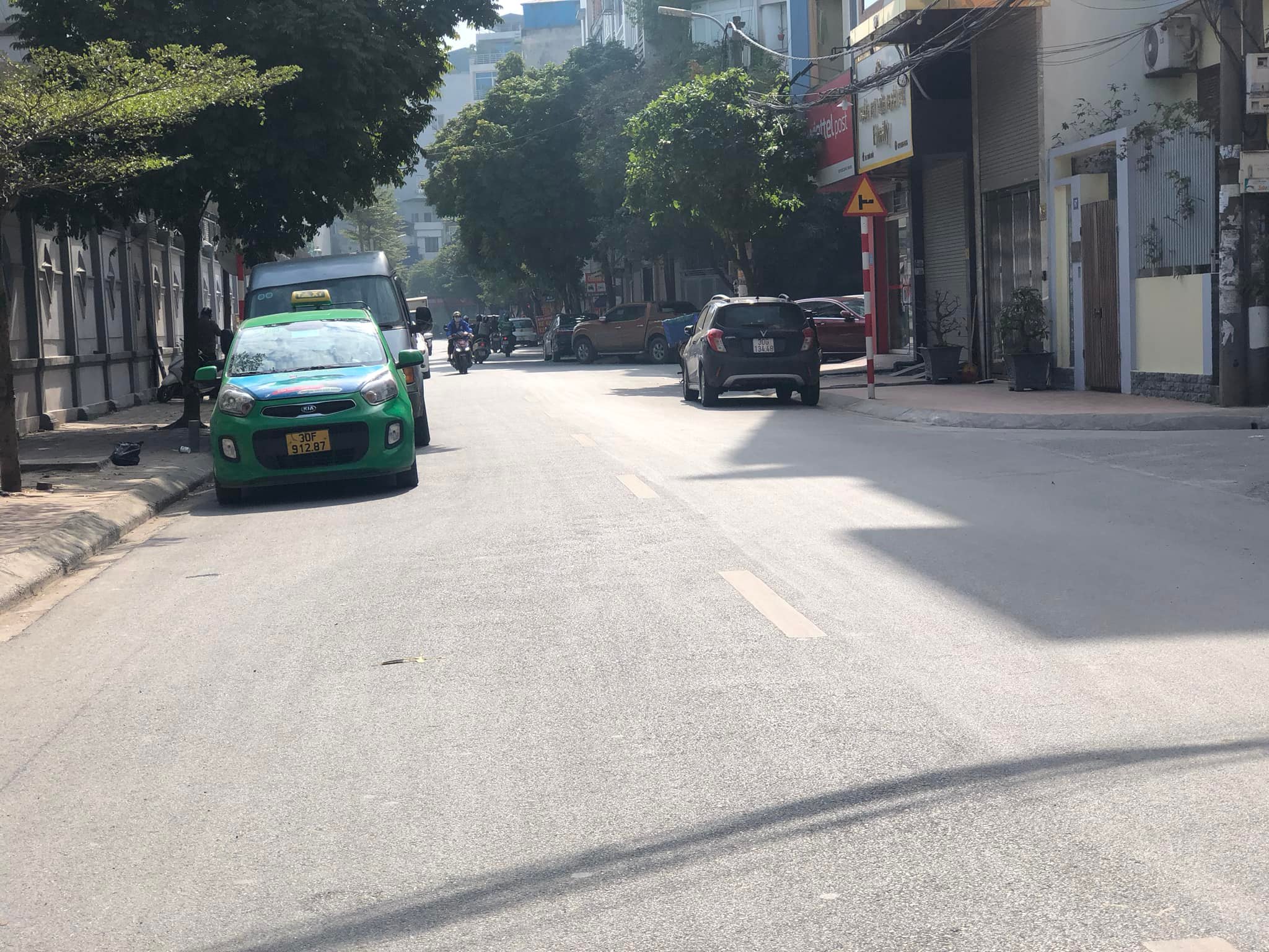 BÁN NHÀ MẶT PHỐ THIÊN HIỀN, KINH DOANH, DT 51M2, GIÁ 14.9 TỶ