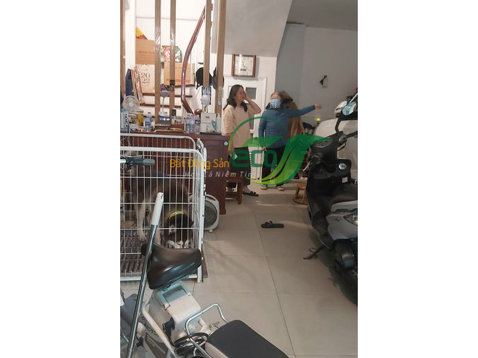 Bán nhà riêng tại Đào Tấn, Ba Đình diện tích 50m2, số tầng 5, mặt tiền 6m, giá chào 15.5 tỷ