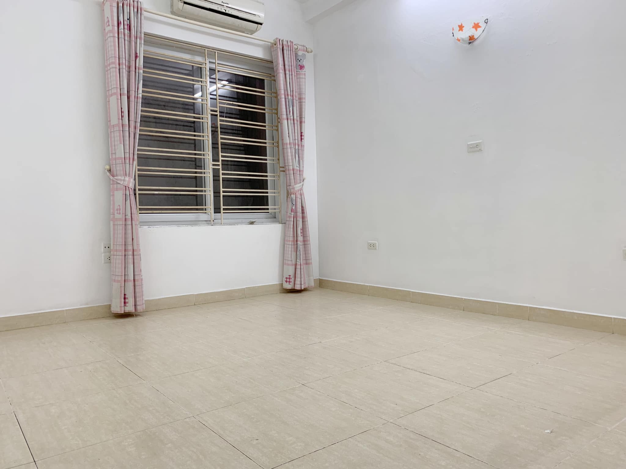 BÁN NHÀ YÊN HÒA LÔ GÓC, GẦN PHỐ, DT 57M2, GIÁ 7.1 TỶ