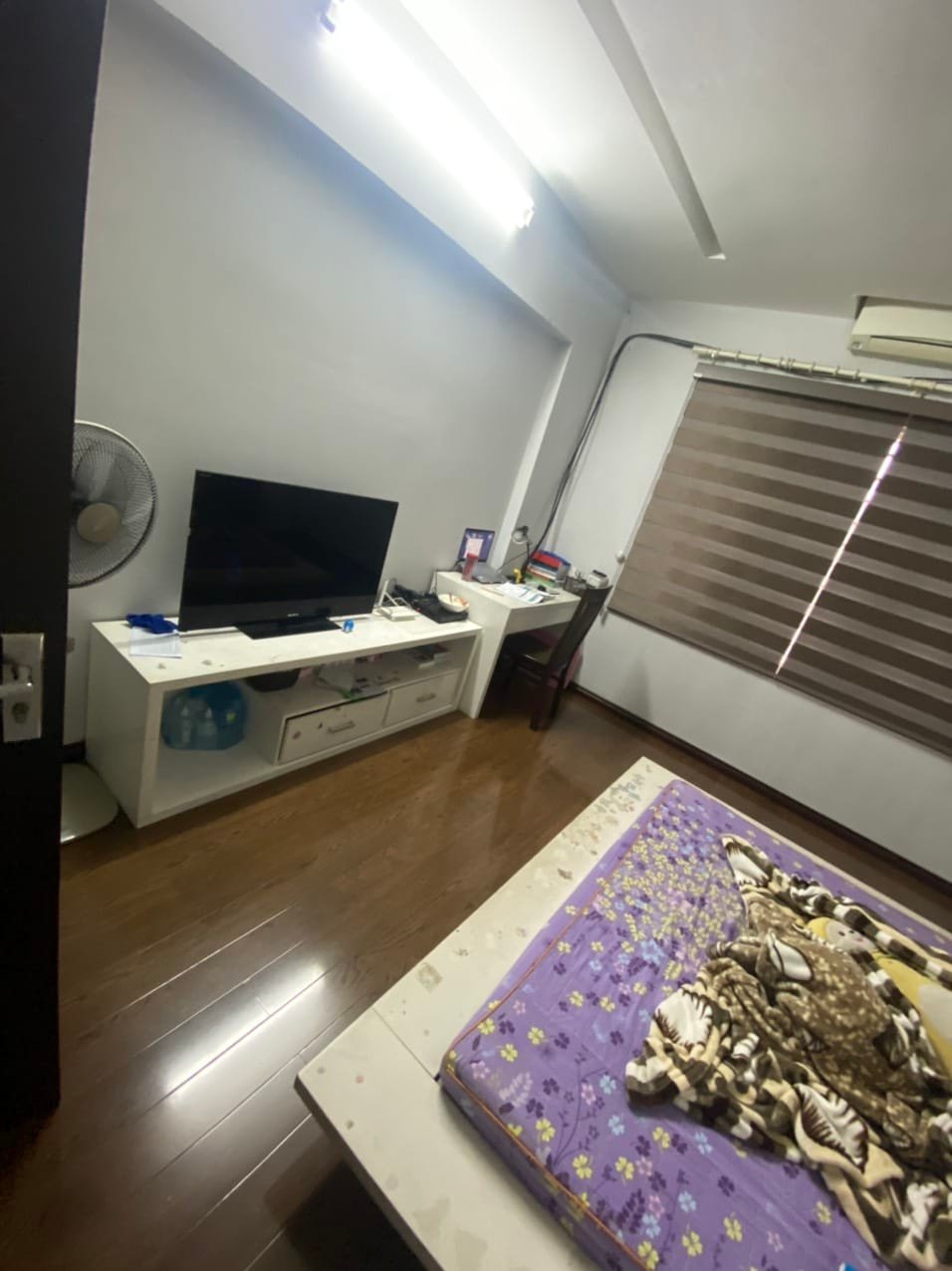 BÁN NHÀ NGUYỄN NGỌC VŨ, Ô TÔ TRÁNH, TẶNG NỘI THẤT, DT 54M2, GIÁ 6.95 TỶ