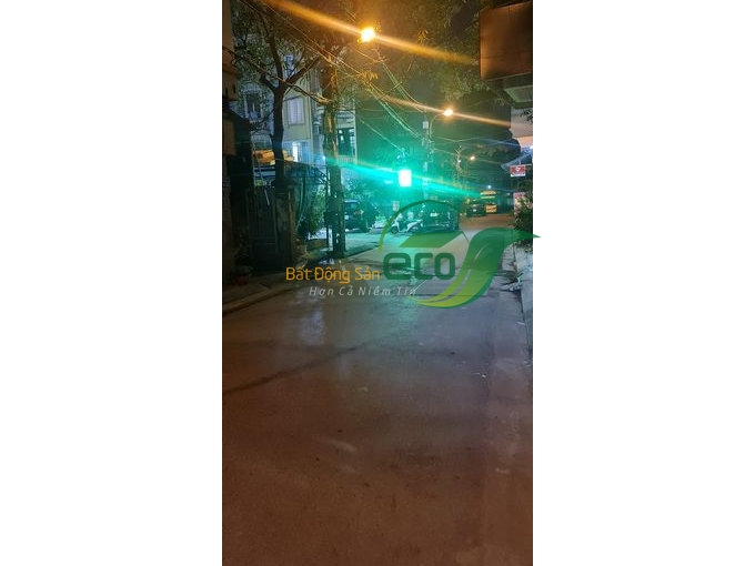 Bán nhà riêng tại Trần Bình, Cầu Giấy diện tích 552/740m2, nhà cấp 4, mặt tiền 30m, giá chào 80 tỷ